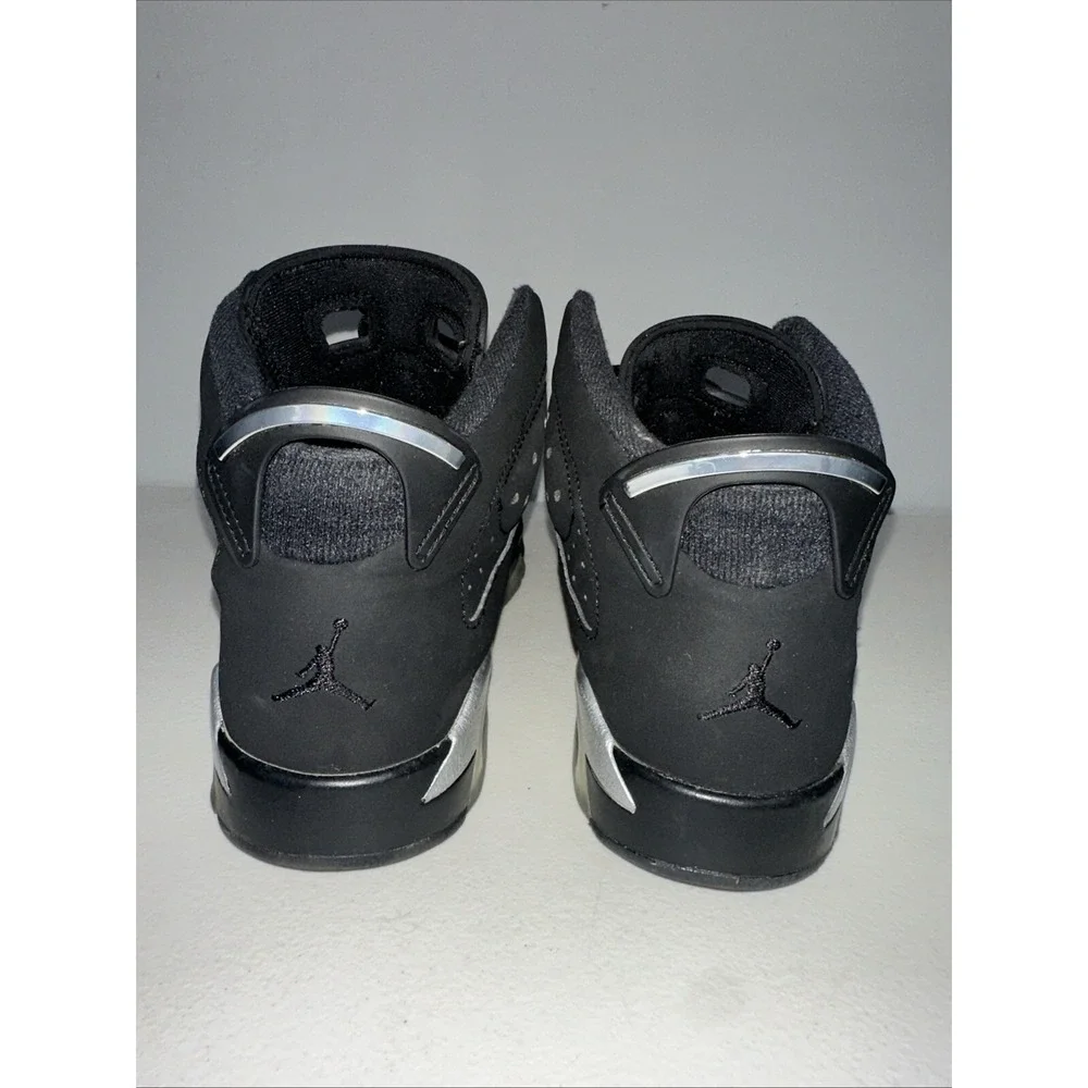 Air Jordan 6 Retro GS‎ Chrome Sneaker DX2835 001 Size 7Y